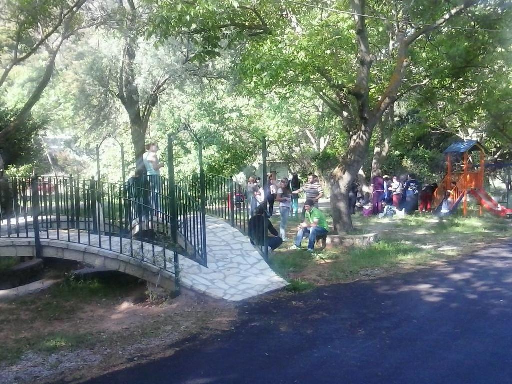Hani Zemenou Arachova Bagian luar foto